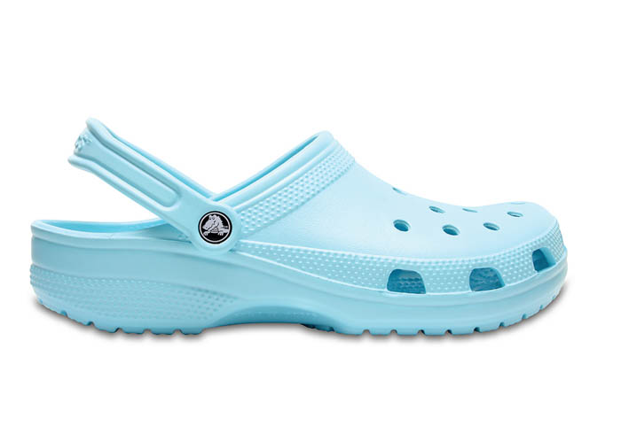 crocs ice blue womens