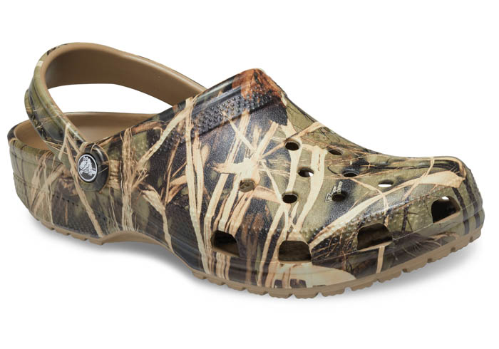 mens camouflage crocs shoes