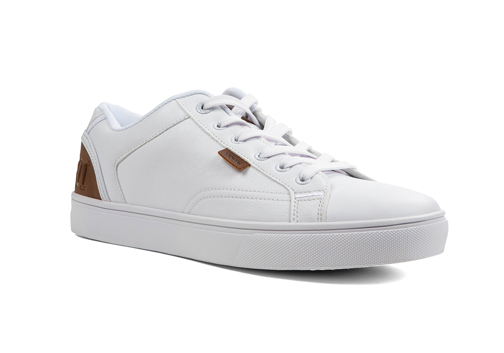 LEVIS | White Low top Lace up Sneakers NEW | White shoes sneakers, Sneakers,  White sneakers
