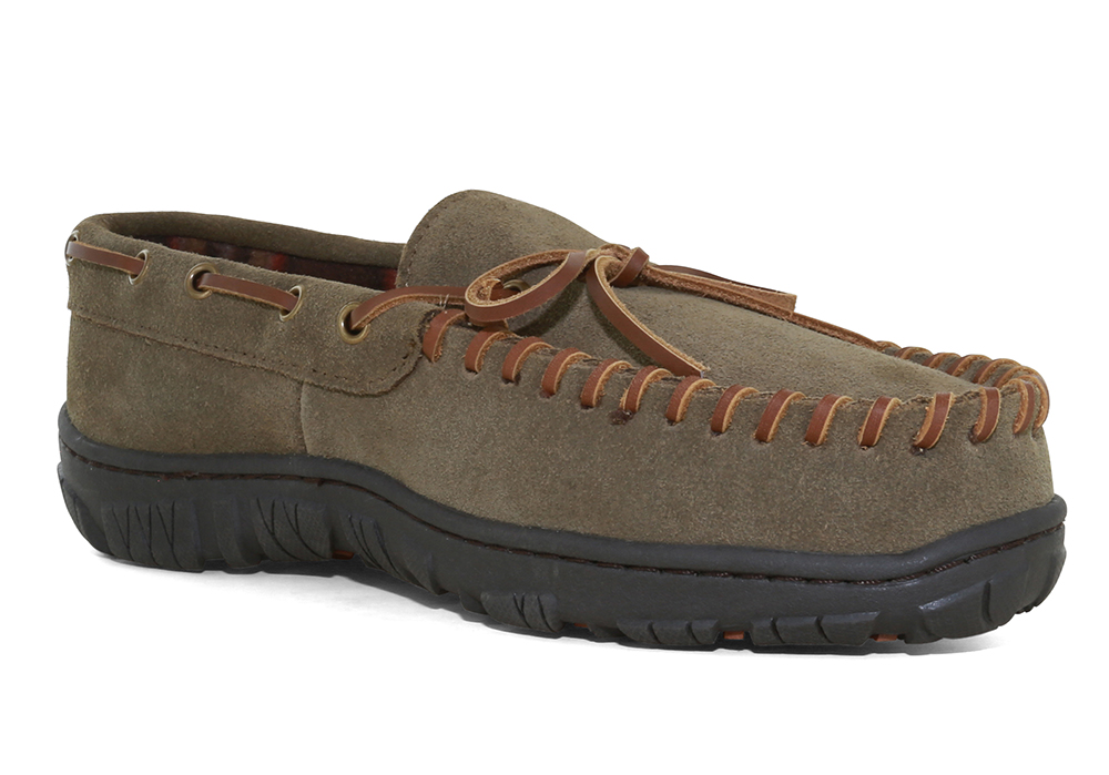 clarks mens moccasin shoes