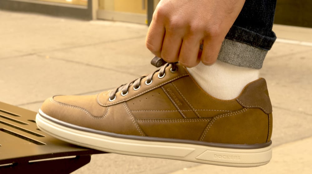 Men's Dockers Fabien lace up shoe in tan.