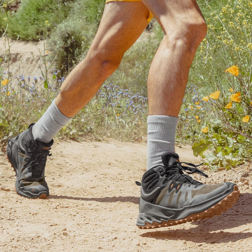 Featured Style: Men's Keen Waterproof Zionic Hiker in black and green.